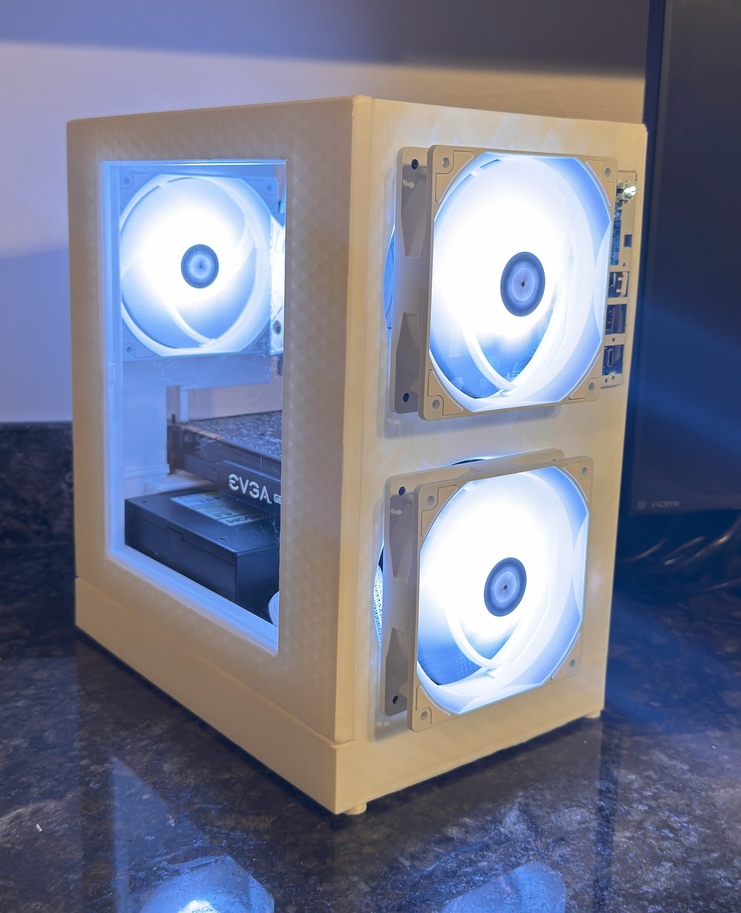 Gorilla Plus i7 9700 Gtx 1070/1660s/1660ti